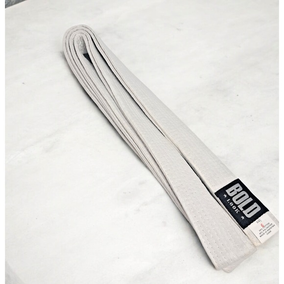 Bold Look Other - White Karate Bold Look Belt Size 6 Martial Arts - NEW OPEN BOX